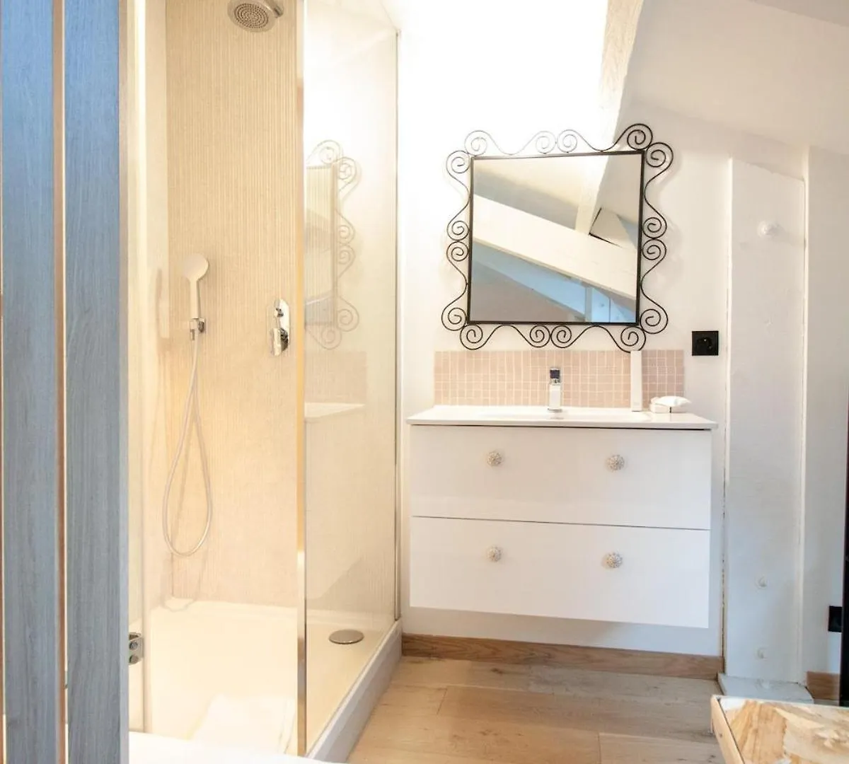 Stylish & Spacious 2-Bed Duplex In Cannes 0*,  France