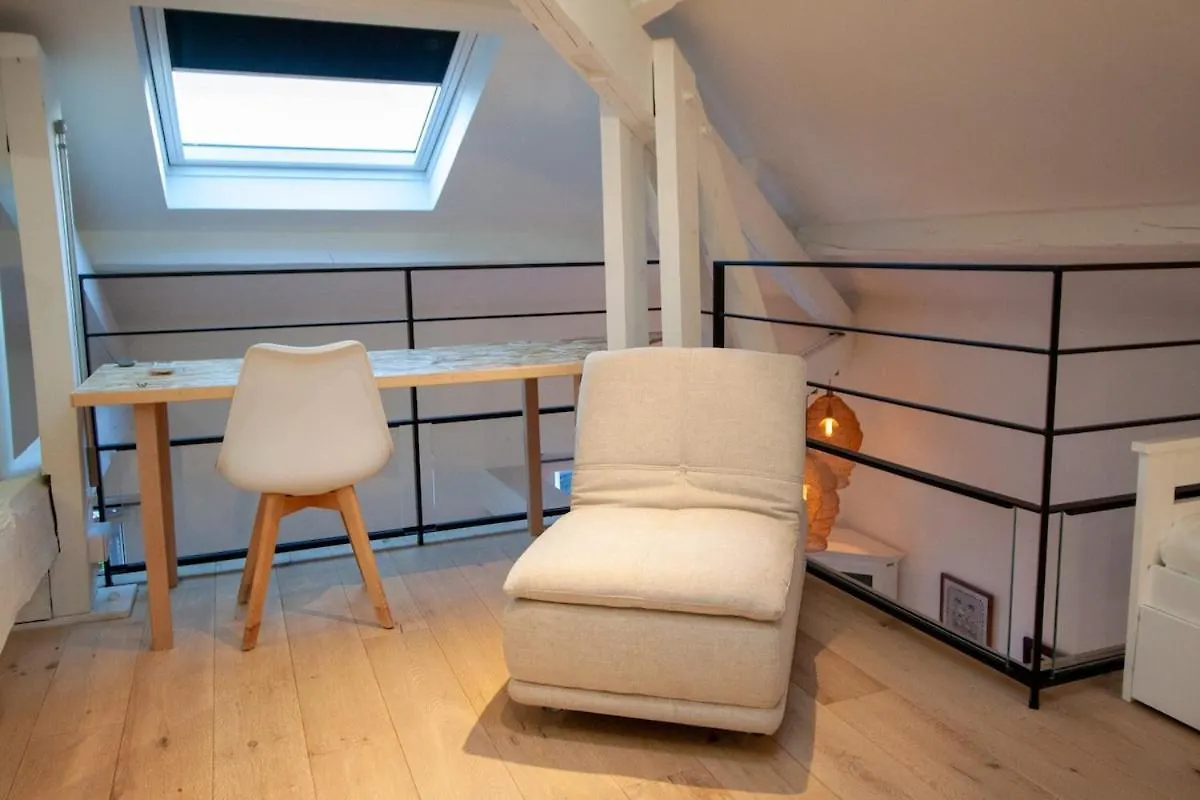 Stylish & Spacious 2-Bed Duplex In Cannes Apartmán