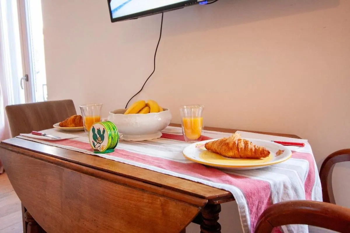Apartment Stylish & Spacious 2-Bed Duplex In Cannes